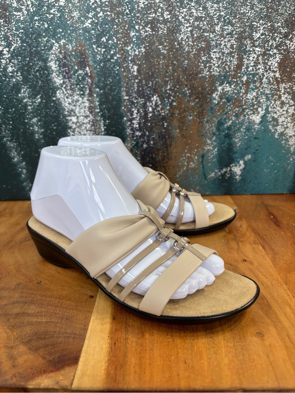 Tuscany Mediterranean Resort Made In Italy Wedge Sandals Size 9 EUC
